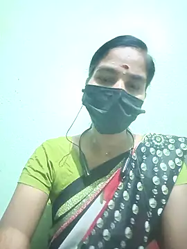 anusiya01 online show from September 13, 2025, 3:01 pm