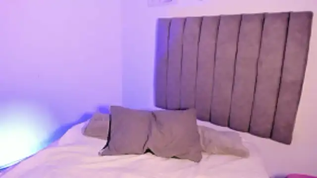 sarah  bigboobs online show from October 27, 2025, 9:02 am