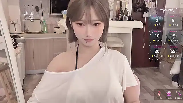 Snapshot of -XunMengLong- chatting on March 5, 2025, 5:08 pm -XunMengLong- online show from March 5, 2025, 5:08 pm