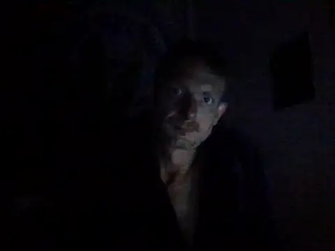 Snapshot of toast843 chatting on March 3, 2025, 6:59 am toast843 online show from March 3, 2025, 6:59 am