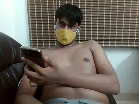 brownguy1234 online show from December 7, 2024, 6:37 pm