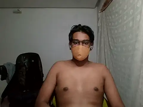 brownguy1234 online show from February 6, 2025, 4:03 pm