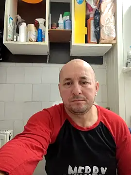 intx800 online show from January 11, 2025, 6:35 am