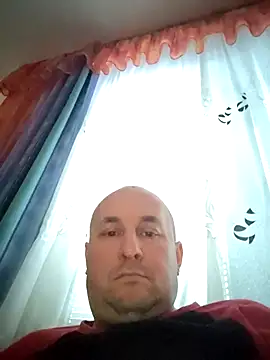 intx800 online show from January 18, 2025, 2:44 pm