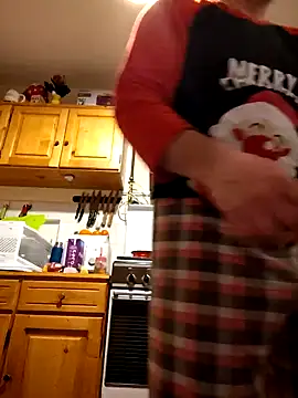 intx800 online show from January 24, 2025, 3:11 am