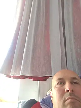 Snapshot of intx800 chatting on May 15, 2026, 3:41 pm intx800 online show from May 15, 2026, 3:41 pm