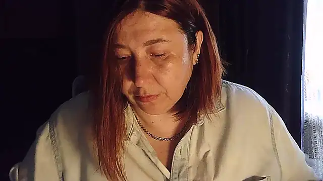 Snapshot of FiireTaliia chatting on September 21, 2025, 8:27 am FiireTaliia online show from September 21, 2025, 8:27 am