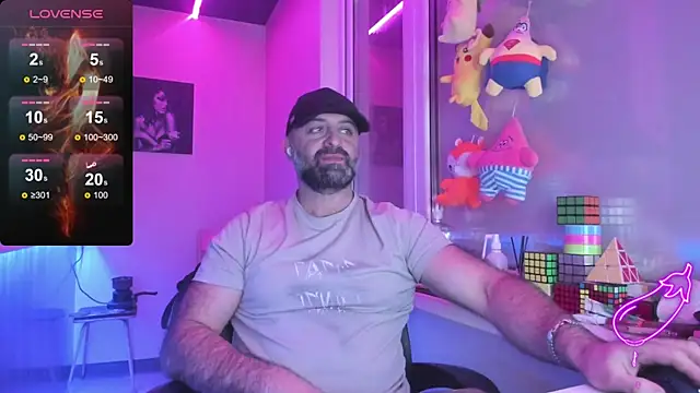 Snapshot of MAGABEAR077 chatting on February 13, 2025, 11:58 pm MAGABEAR077 online show from February 13, 2025, 11:58 pm
