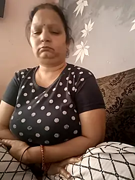 Kavya kapoor online show from March 13, 2025, 1:54 am