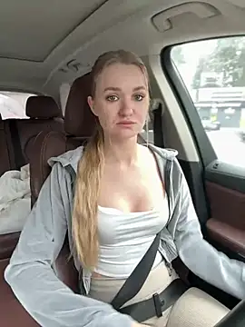 Devill Angel  online show from February 28, 2025, 12:09 pm