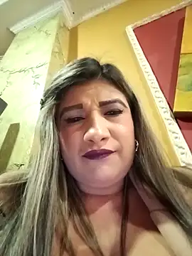 Hannahcandyy online show from October 1, 2025, 9:32 pm