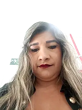 Hannahcandyy online show from October 6, 2025, 1:52 pm