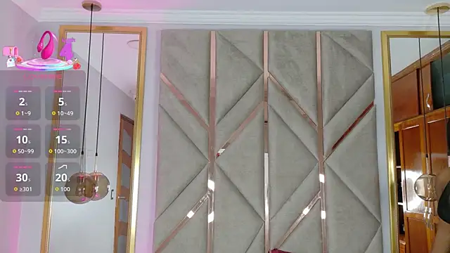 Lola King online show from October 8, 2025, 9:34 pm