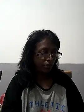 Snapshot of mamakarma1403 chatting on March 9, 2025, 10:52 pm mamakarma1403 online show from March 9, 2025, 10:52 pm