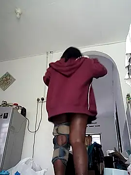 Snapshot of mamakarma1403 chatting on October 1, 2025, 4:29 am mamakarma1403 online show from October 1, 2025, 4:29 am