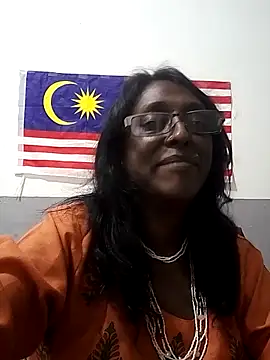 Snapshot of mamakarma1403 chatting on October 2, 2025, 3:19 pm mamakarma1403 online show from October 2, 2025, 3:19 pm