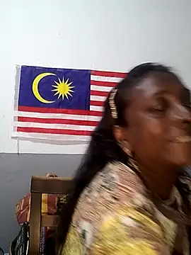 Snapshot of mamakarma1403 chatting on October 9, 2025, 1:53 pm mamakarma1403 online show from October 9, 2025, 1:53 pm