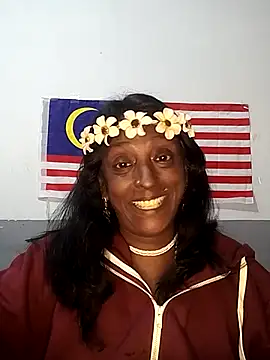 Snapshot of mamakarma1403 chatting on October 12, 2025, 4:39 pm mamakarma1403 online show from October 12, 2025, 4:39 pm