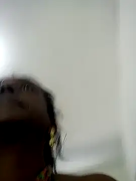 Snapshot of mamakarma1403 chatting on October 13, 2025, 5:07 am mamakarma1403 online show from October 13, 2025, 5:07 am