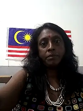 Snapshot of mamakarma1403 chatting on October 19, 2025, 5:30 am mamakarma1403 online show from October 19, 2025, 5:30 am