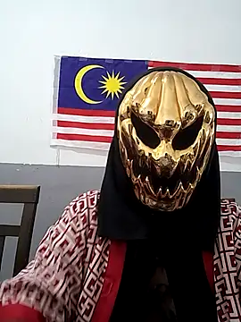 Snapshot of mamakarma1403 chatting on October 29, 2025, 4:59 am mamakarma1403 online show from October 29, 2025, 4:59 am