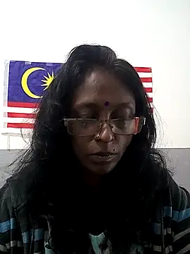 Snapshot of mamakarma1403 chatting on November 25, 2025, 12:54 am mamakarma1403 online show from November 25, 2025, 12:54 am