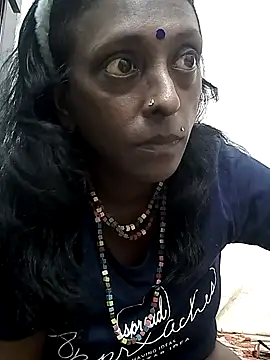 Snapshot of mamakarma1403 chatting on November 28, 2025, 3:36 pm mamakarma1403 online show from November 28, 2025, 3:36 pm