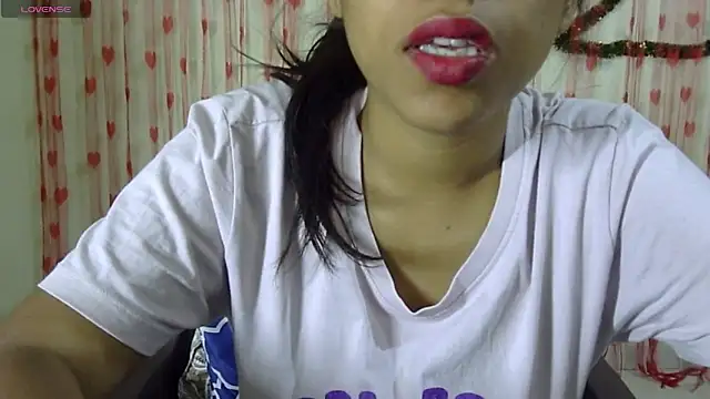 Preeti-Sexy online show from February 13, 2025, 4:22 am