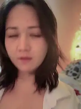 Snapshot of JoyFulLicss chatting on February 28, 2025, 6:41 pm JoyFulLicss online show from February 28, 2025, 6:41 pm