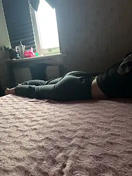 Artur6663 online show from November 17, 2025, 7:36 am