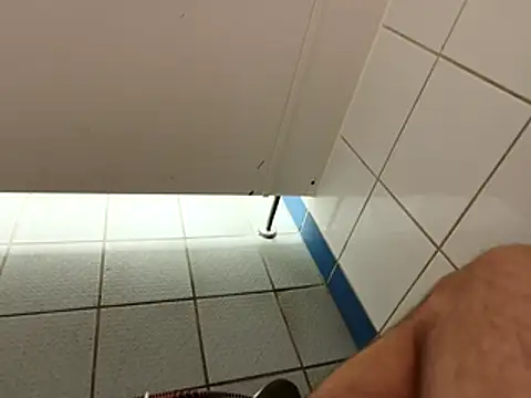 Wariat13cm online show from January 7, 2026, 3:25 pm