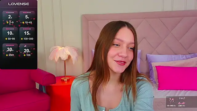 AliceBrayan online show from March 3, 2025, 11:44 am