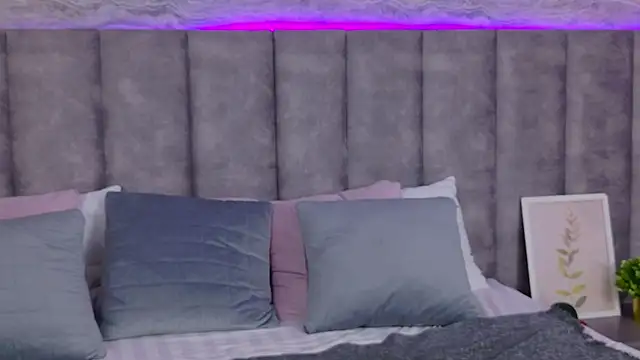 AliceBrayan online show from March 14, 2025, 2:41 pm