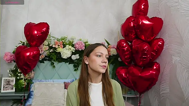 AliceBrayan online show from February 14, 2026, 5:10 pm