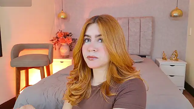 Snapshot of april_rousse chatting on April 9, 2026, 12:21 pm april rousse online show from April 9, 2026, 12:21 pm