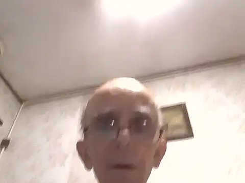 mariusica1xh online show from September 14, 2025, 7:57 pm