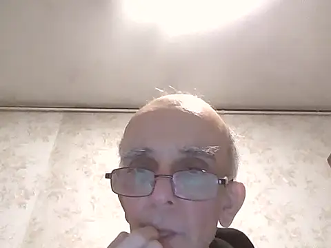 mariusica1xh online show from September 27, 2025, 7:08 pm