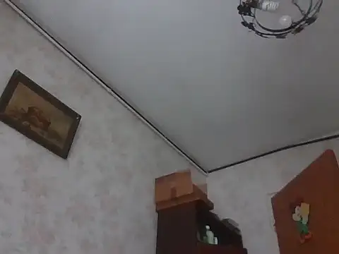 mariusica1xh online show from October 7, 2025, 12:24 pm