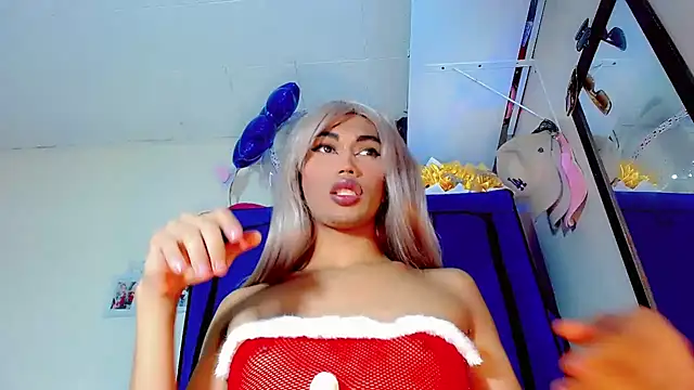 nicol gill  online show from December 10, 2024, 2:50 pm