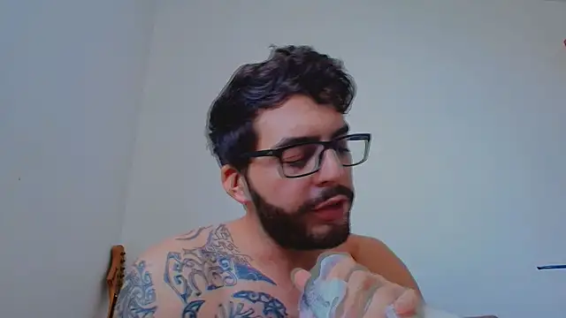 Snapshot of thomas_gun chatting on February 28, 2026, 4:30 pm thomas gun online show from February 28, 2026, 4:30 pm