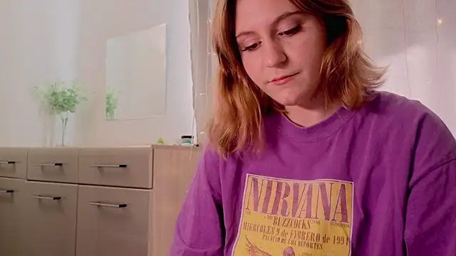 Diana Flower online show from September 26, 2025, 9:24 am