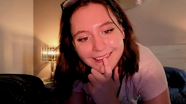 Diana Flower online show from October 21, 2025, 10:27 am