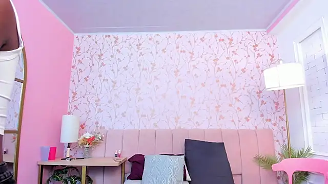 amber-hill online show from March 24, 2026, 7:41 pm