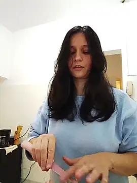 Snapshot of beatrizspbr chatting on March 10, 2026, 11:21 pm beatrizspbr online show from March 10, 2026, 11:21 pm