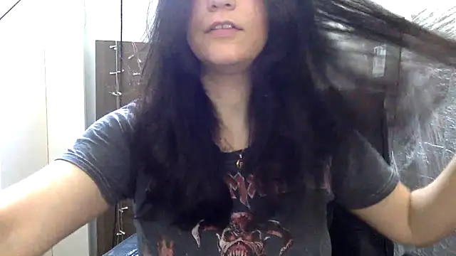 Snapshot of beatrizspbr chatting on March 16, 2026, 4:44 pm beatrizspbr online show from March 16, 2026, 4:44 pm