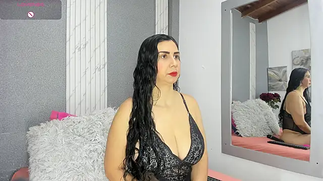 Snapshot of jhasly_am chatting on October 1, 2025, 12:00 pm jhasly am online show from October 1, 2025, 12:00 pm
