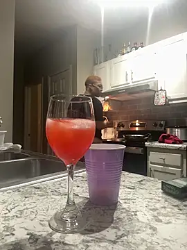 Snapshot of SexyHoneyRedd chatting on February 11, 2025, 11:44 pm SexyHoneyRedd online show from February 11, 2025, 11:44 pm