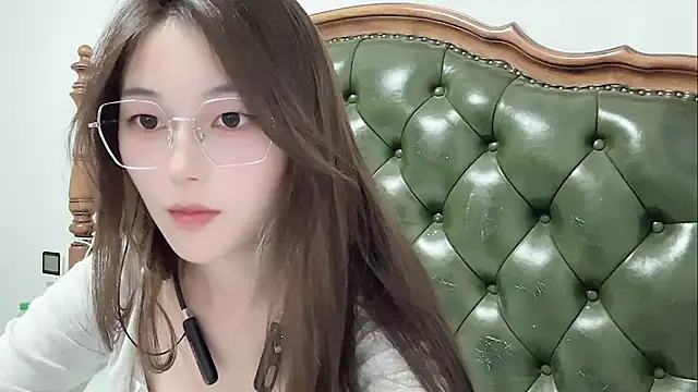 Sweet-Angel999 online show from April 10, 2026, 3:50 pm