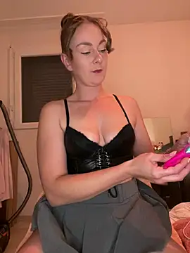 Snapshot of Joanachupa chatting on July 16, 2026, 8:48 pm Joanachupa online show from July 16, 2026, 8:48 pm
