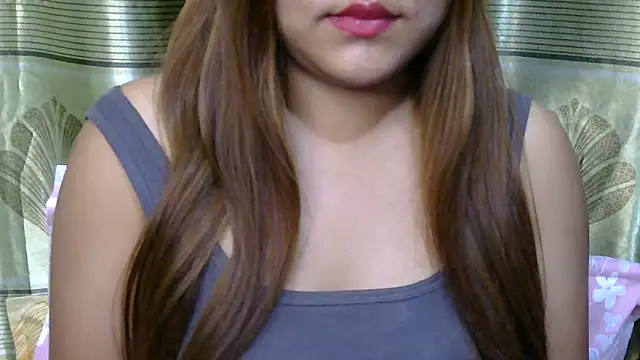 Snapshot of queen_angelina chatting on April 16, 2026, 6:30 pm queen angelina online show from April 16, 2026, 6:30 pm